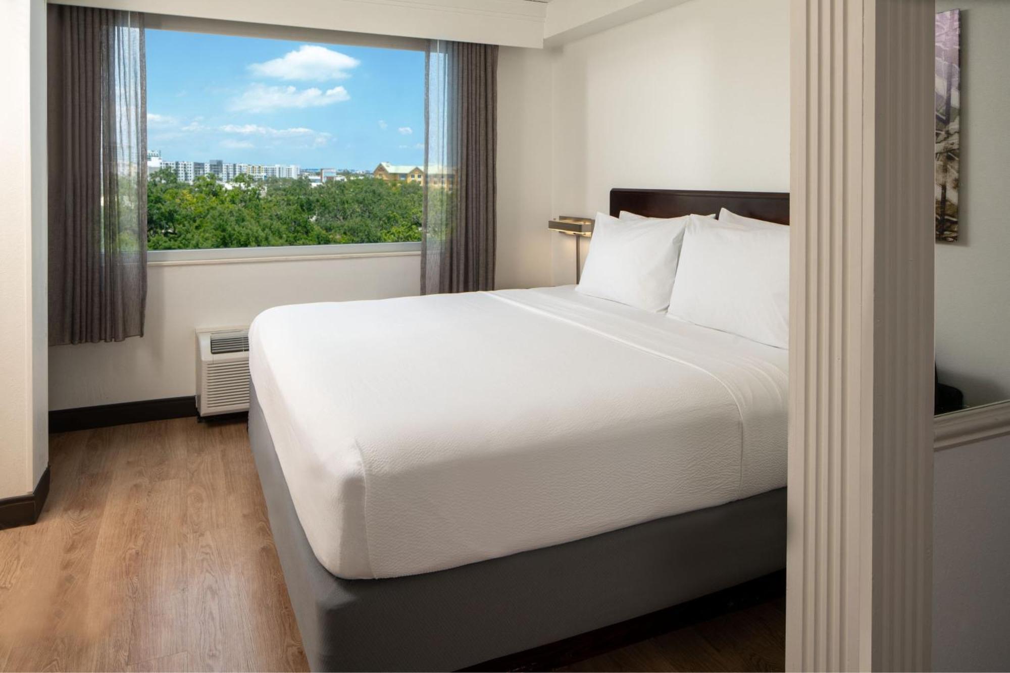 สปริงฮิลล์ สวีท ฟอร์ต ลอเดอร์เดล แอร์พอร์ต แอนด์ ครูซพอร์ต Hotel ดาเนียบีช ภายนอก รูปภาพ